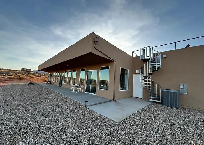 Page Arizona Border Town- Tranquil Zen Retreat With Amazing Mesa Views