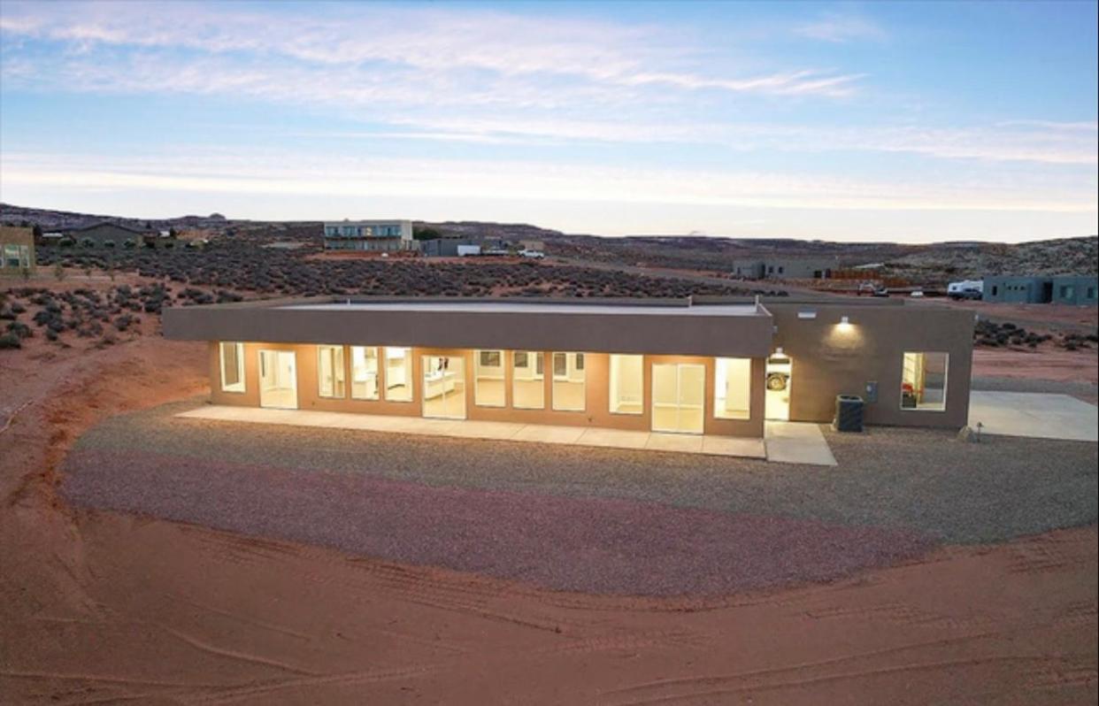 Page Arizona Border Town- Tranquil Zen Retreat With Amazing Mesa Views Homestay Big Water
