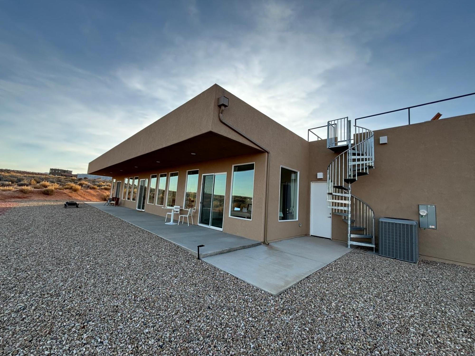 Page Arizona Border Town- Tranquil Zen Retreat With Amazing Mesa Views *
